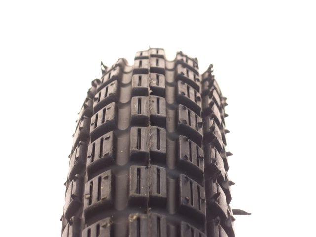 Fortune Pneu 2 1/4-16 Fortune F879 38B