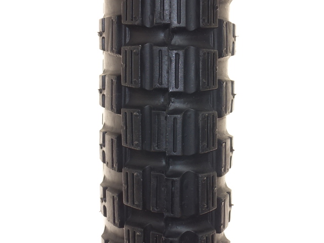 Fortune Pneu 2 1/4-17 Fortune F879 39B