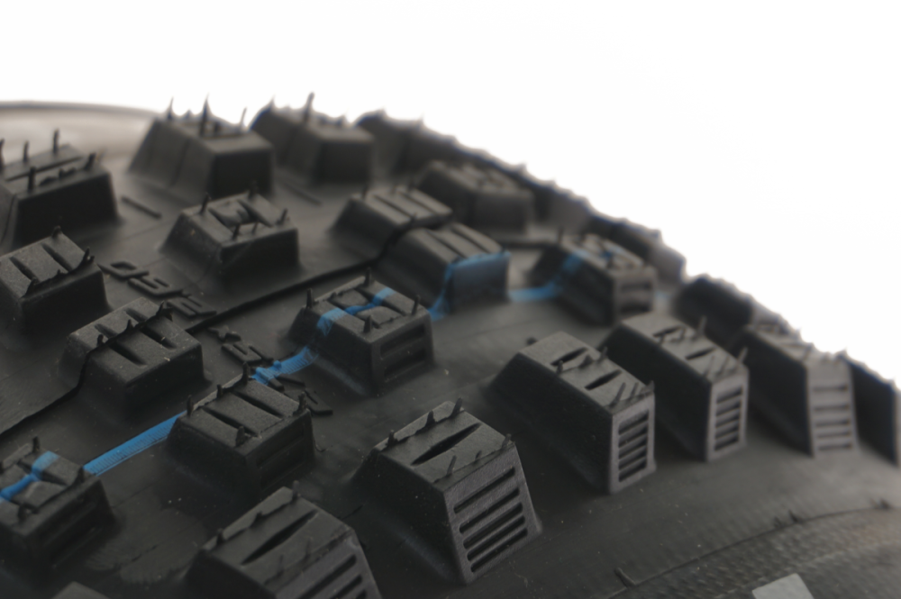 Schwalbe Pneu 27.5x2.60 Nobby Nic EVO SuperTrail Addix Speedgrip blau