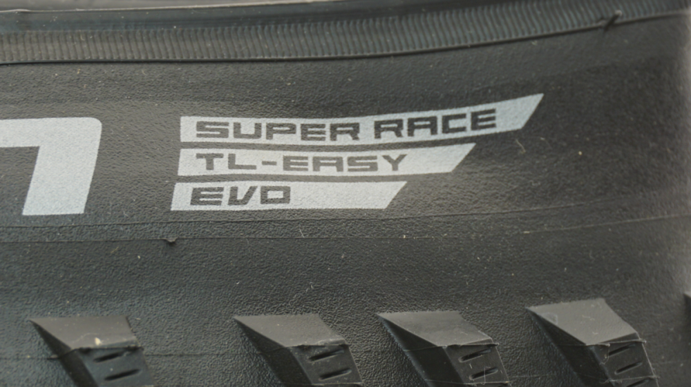 Schwalbe,Woom Pneu 24x2.35 Schwalbe Rocket Ron Evo TL-Easy Addix speed falt